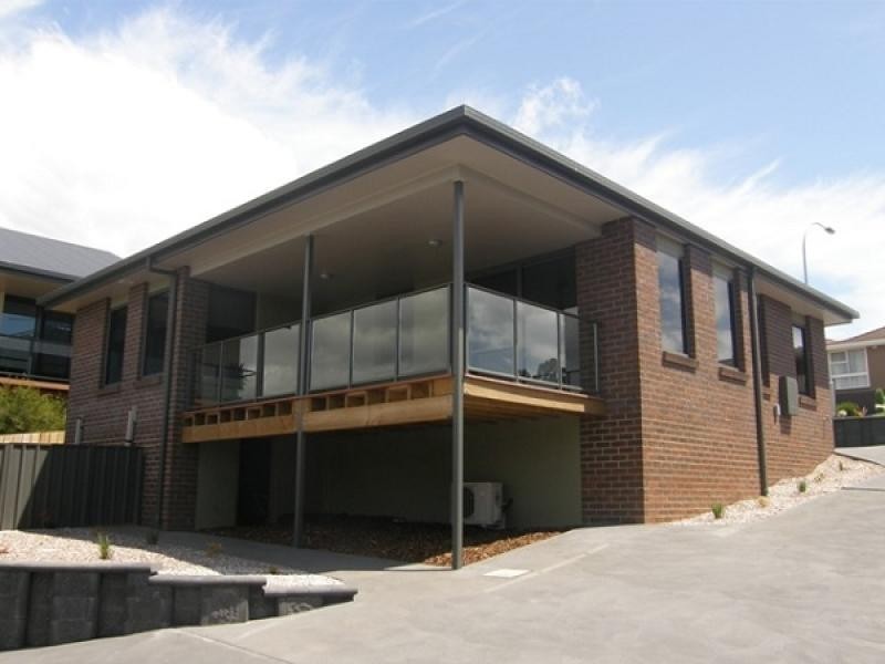 Unit 1, 9 Manuka Drive, Burnie TAS 7320