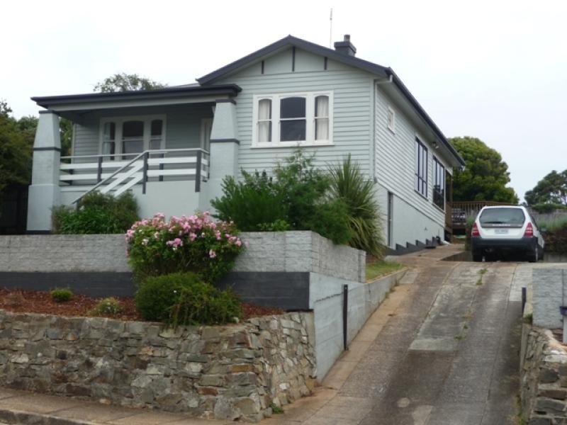 8 Elizabeth Street, Burnie TAS 7320