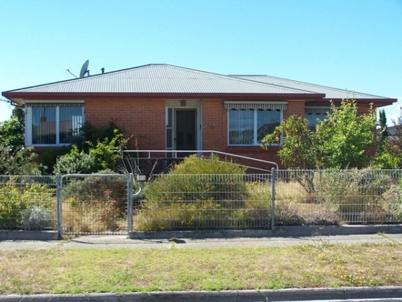 10 Lockett Street, Wynyard TAS 7325