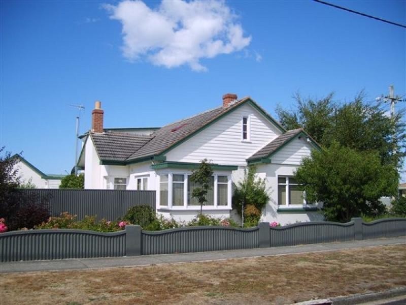 75 Saunders Street, Wynyard TAS 7325