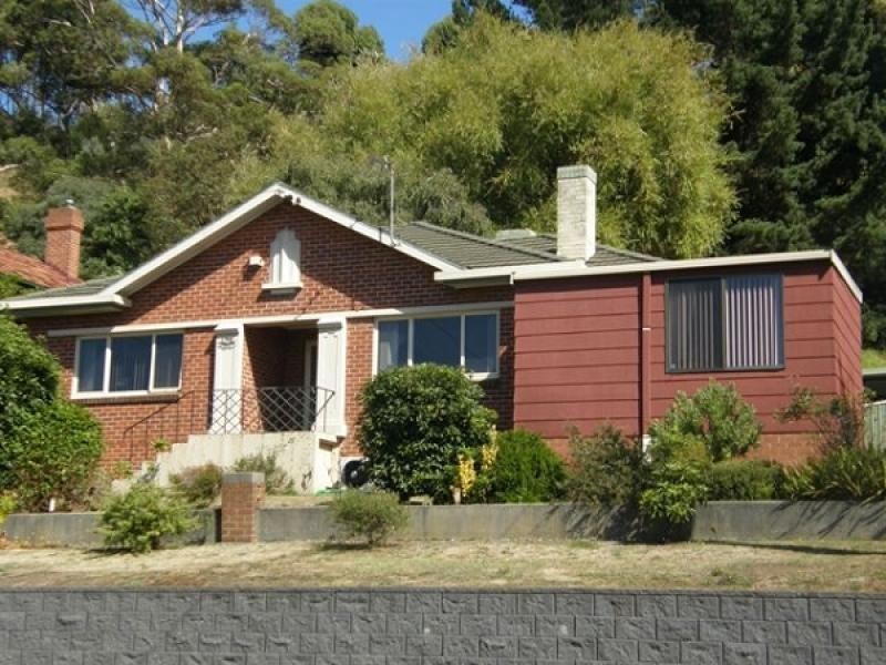 124 Mount Street, Burnie TAS 7320