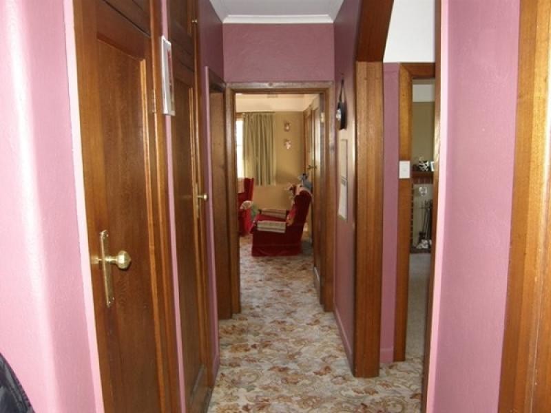 124 Mount Street, Burnie TAS 7320