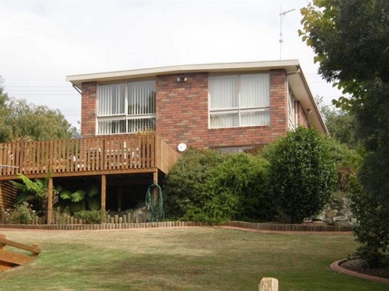 25 Blackwood Parade, Burnie TAS 7320