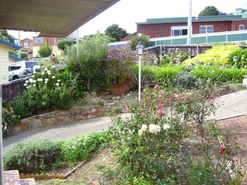 94 View Road, Burnie TAS 7320