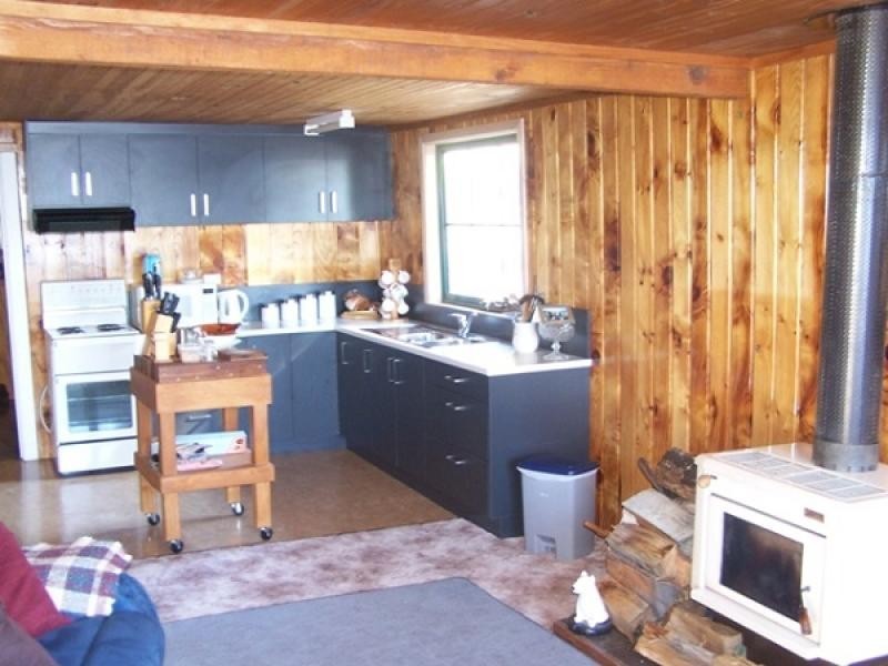 570 Bass Highway, Heybridge TAS 7316