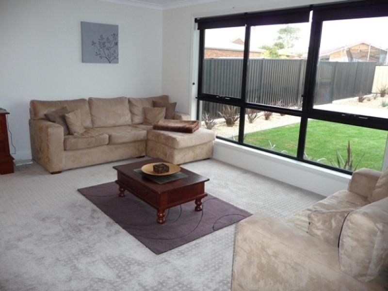 18 Mercedes Place, Burnie TAS 7320