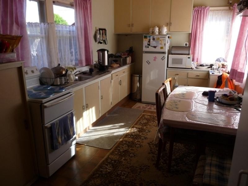 18 Bird Street, Burnie TAS 7320