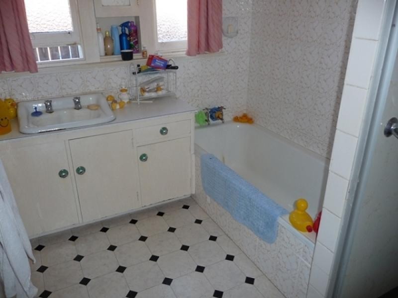 18 Bird Street, Burnie TAS 7320