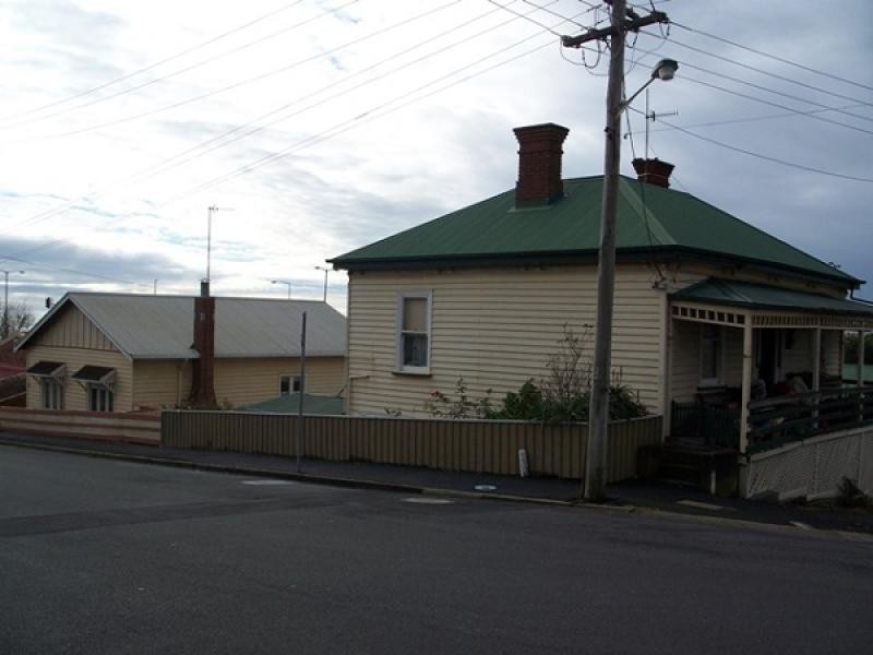 15 Queen Street, Burnie TAS 7320