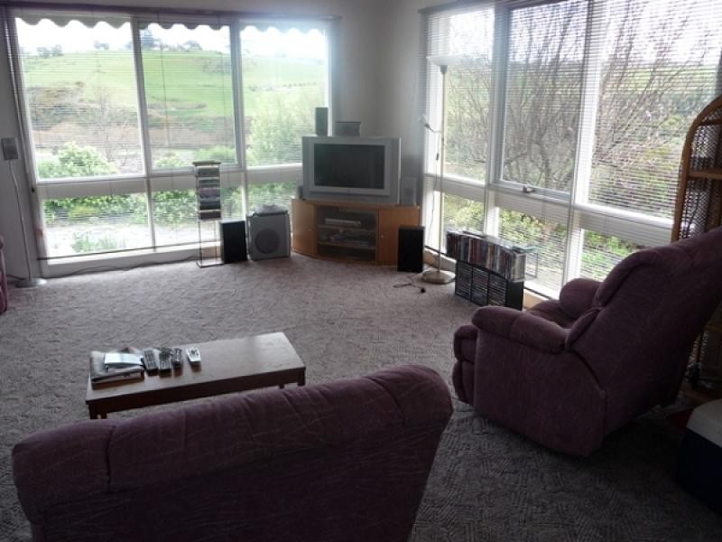 20 Elizabeth Street, Penguin TAS 7316