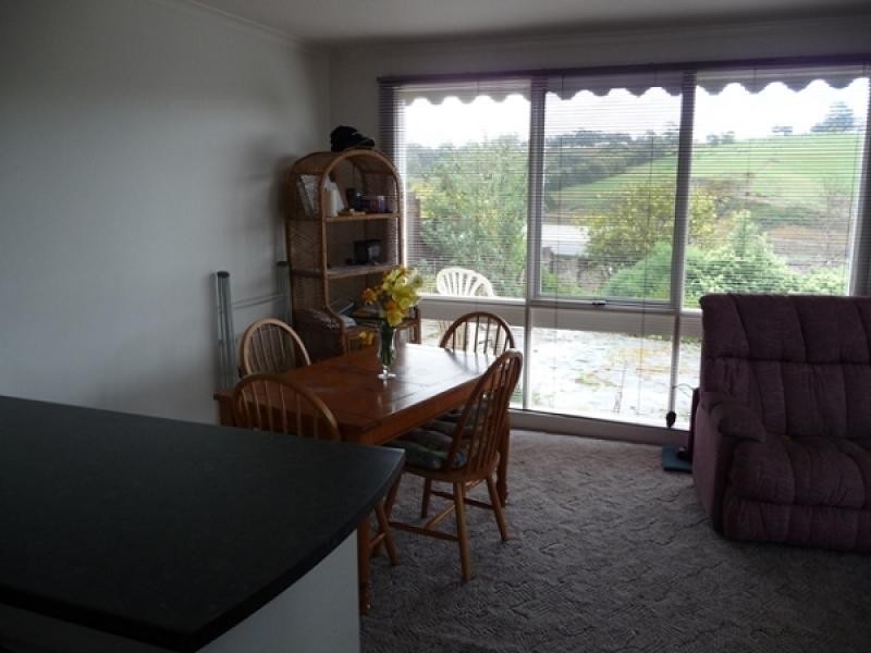 20 Elizabeth Street, Penguin TAS 7316