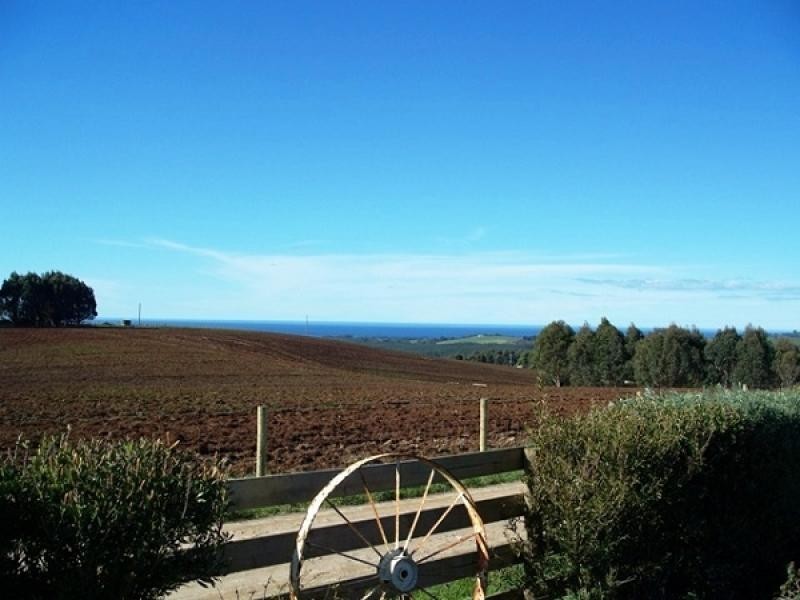 617 Deep Creek Road, Wynyard TAS 7325