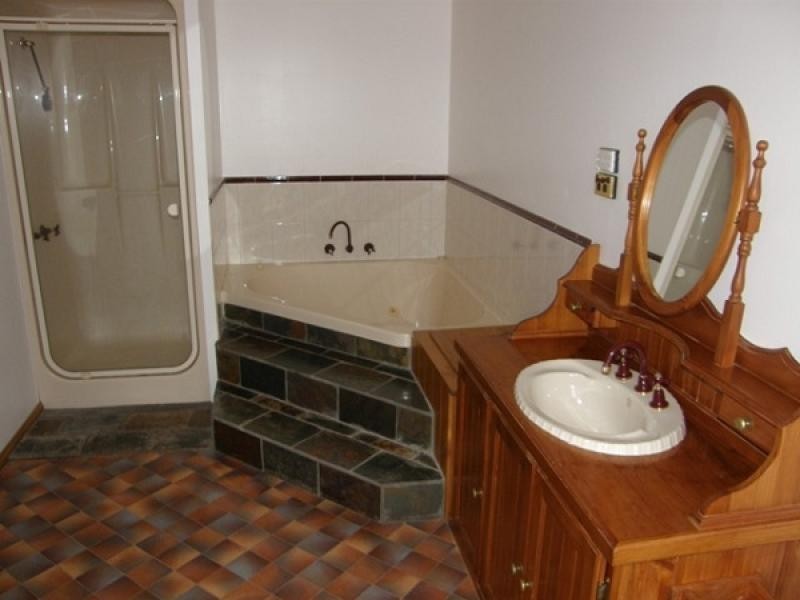 Unit 2, 4 William Street, Burnie TAS 7320