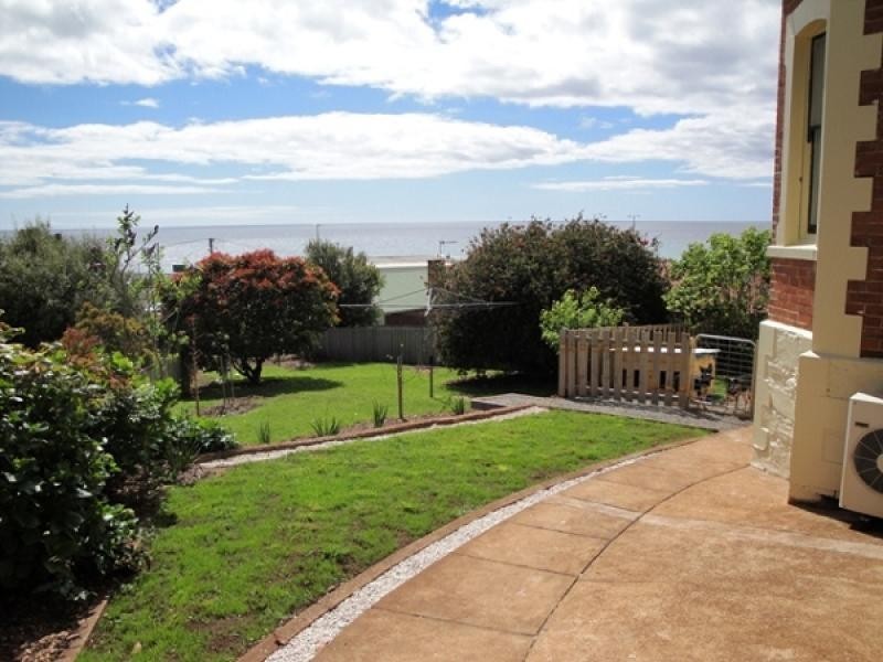 6 Olive Street, Burnie TAS 7320