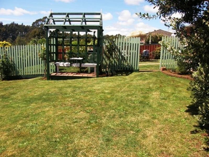 1 Blackwood Parade, Burnie TAS 7320