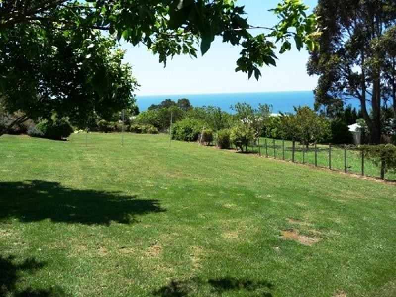 16 Sisters Beach Road, Boat Harbour TAS 7321