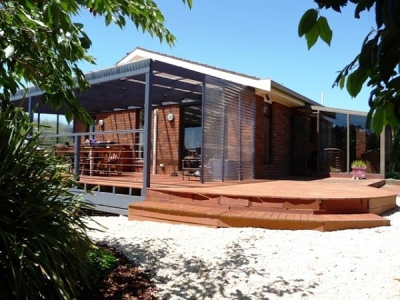16 Sisters Beach Road, Boat Harbour TAS 7321