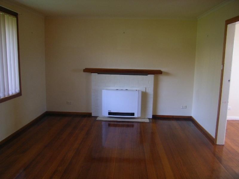 15 Winter Avenue, Burnie TAS 7320