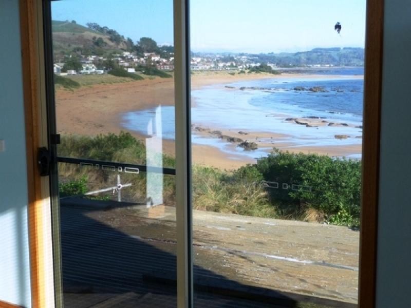 1 Morris Street, Cooee TAS 7320