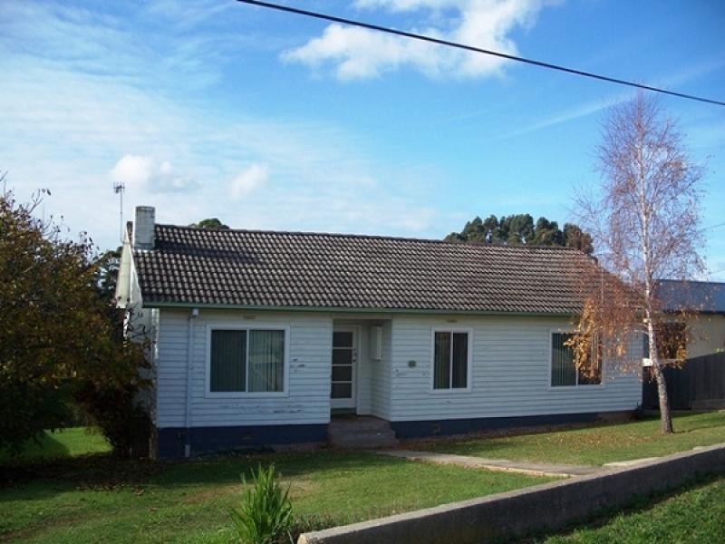 33 Cherry Street, Burnie TAS 7320