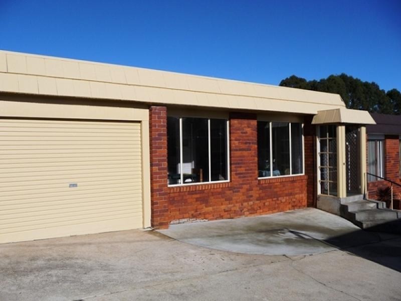 Unit 2, 196 Mount Street, Burnie TAS 7320