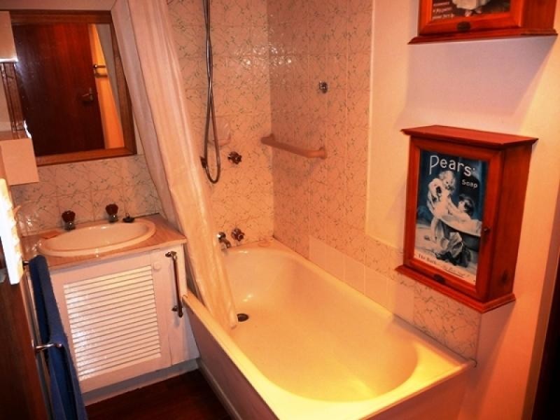 Unit 2, 196 Mount Street, Burnie TAS 7320