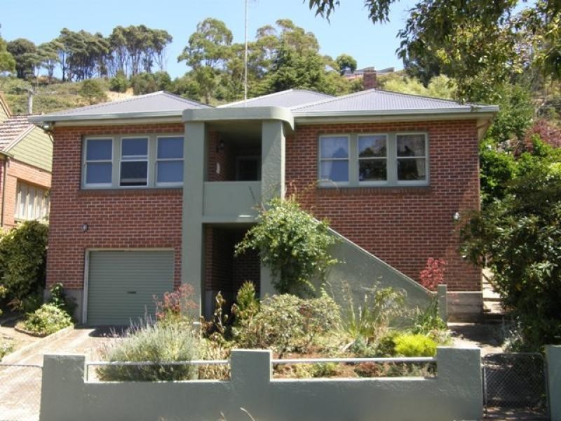32 Moody Street, Burnie TAS 7320