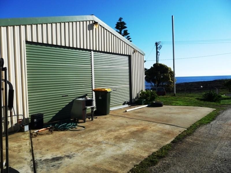 1 Morris Street, Cooee TAS 7320
