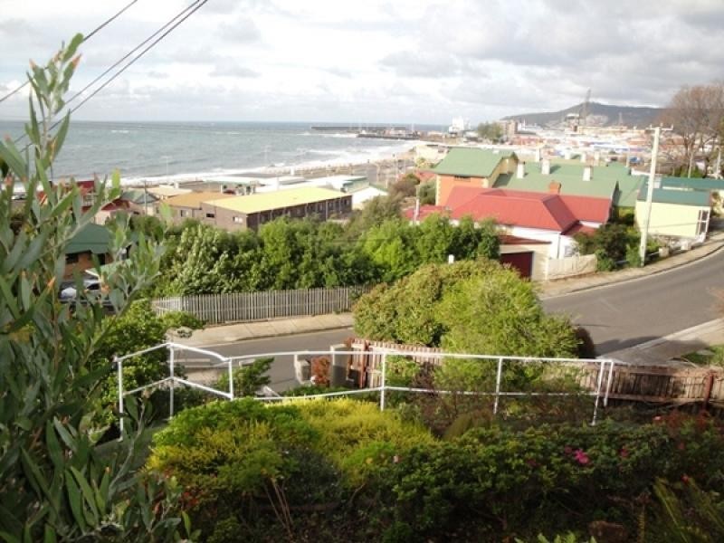 19 Olive Street, Burnie TAS 7320