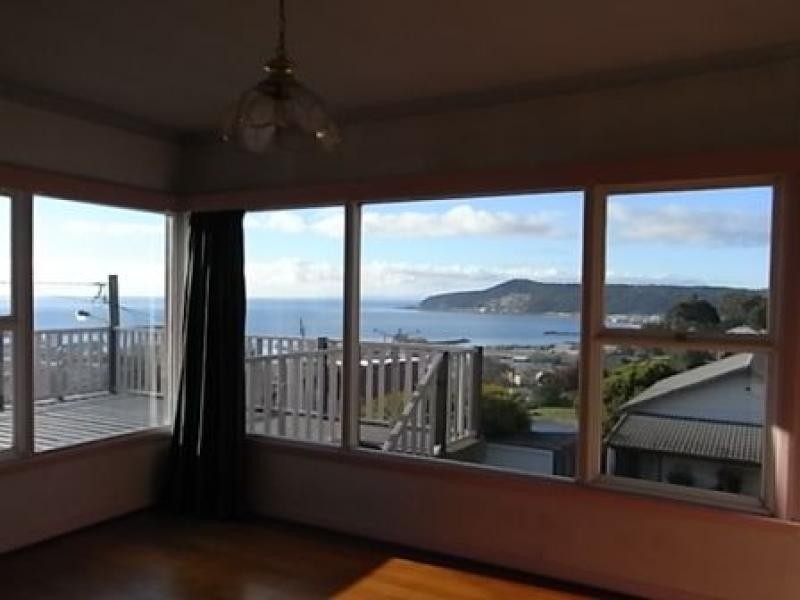 25 Elizabeth Street, Burnie TAS 7320