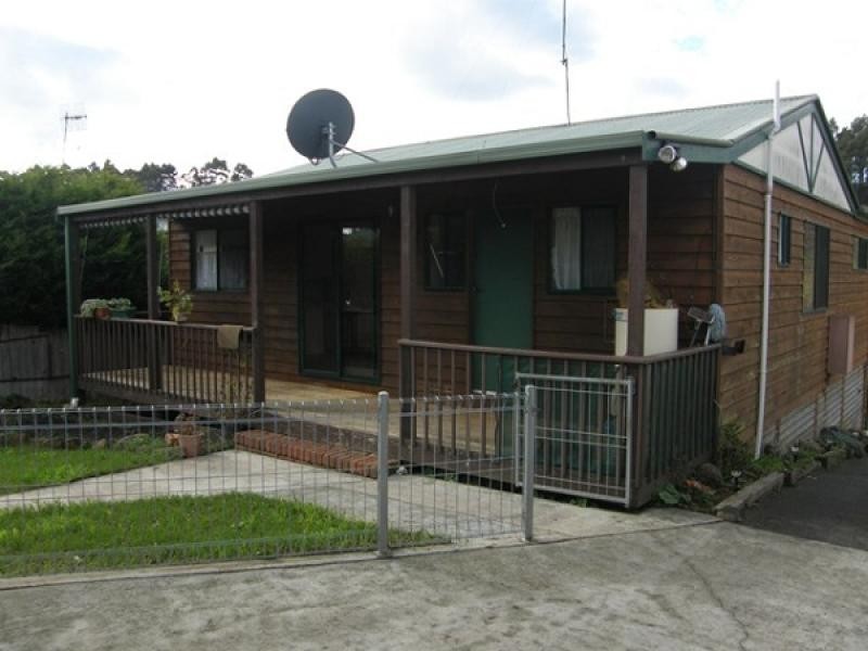 28 Swanston Street, Burnie TAS 7320