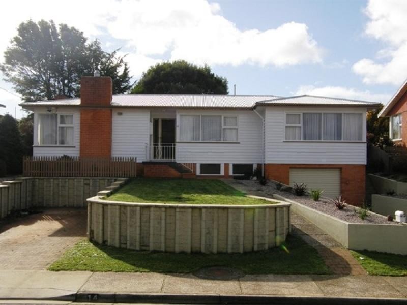 14 Futuna Avenue, Burnie TAS 7320