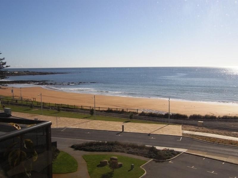Unit 9, 5 North Terrace, Burnie TAS 7320