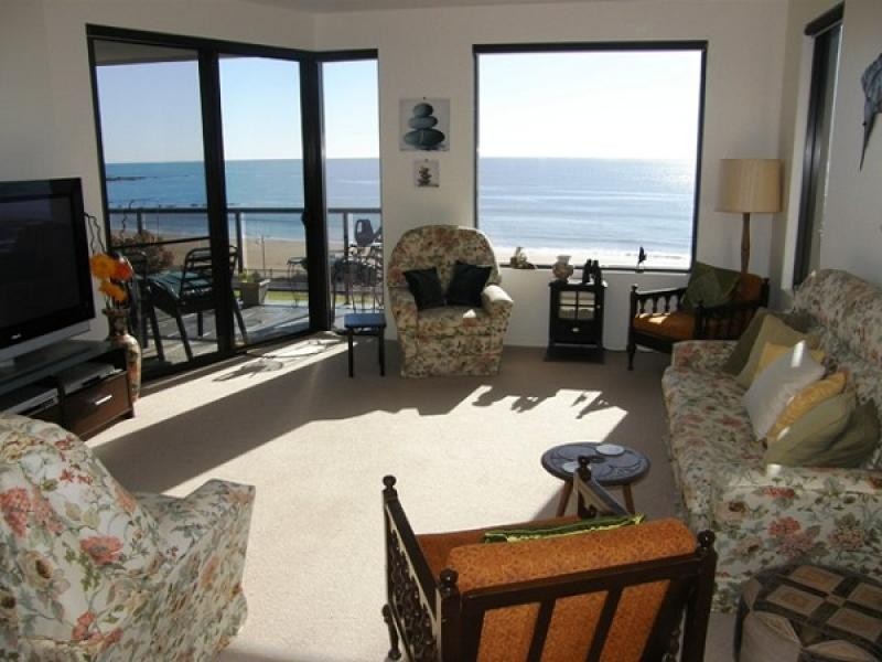 Unit 9, 5 North Terrace, Burnie TAS 7320