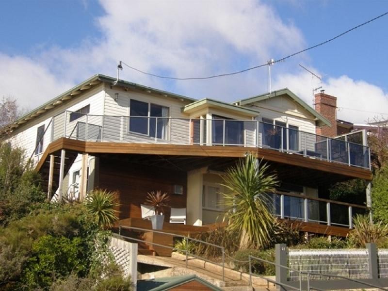 21 Seaview Avenue, Burnie TAS 7320