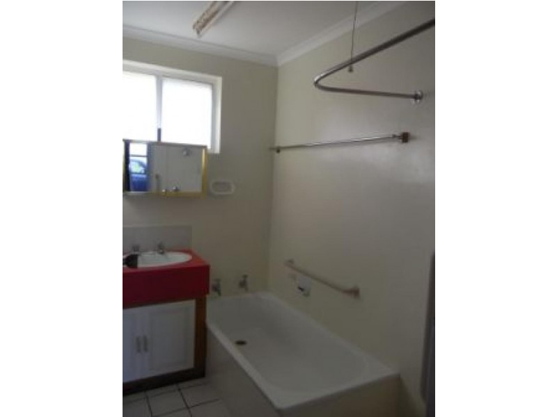 2/10 Morris Street, Cooee TAS 7320