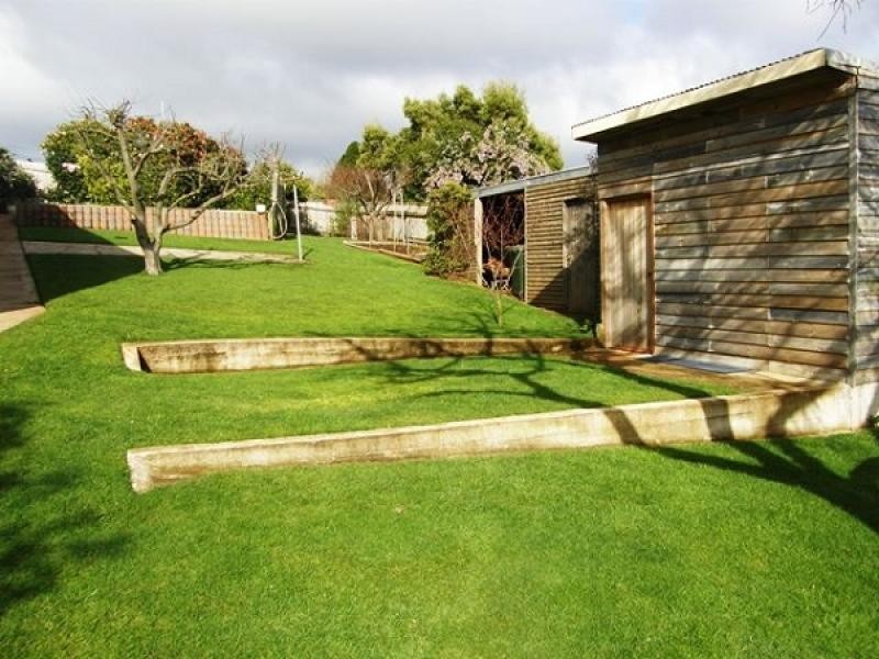 12 Nairana Avenue, Burnie TAS 7320