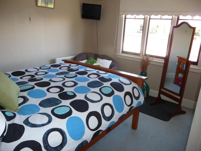 8 Park Street, Wynyard TAS 7325