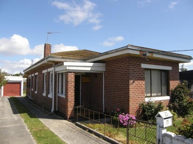 77 Bass Highway, Somerset TAS 7322