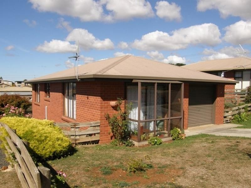 Unit 2 , 14 Turnbull Avenue, Burnie TAS 7320
