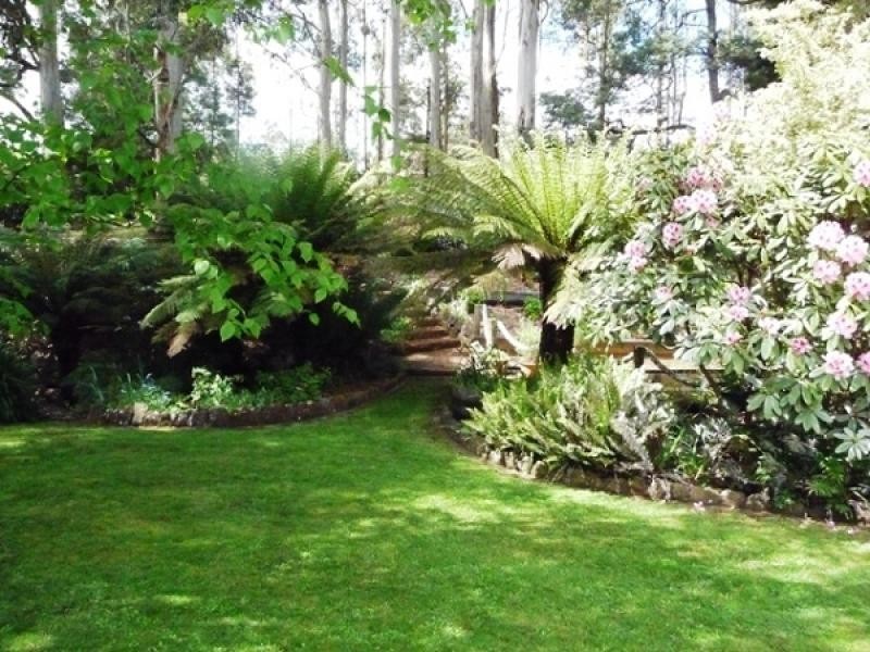21 Illoura Road, Burnie TAS 7320