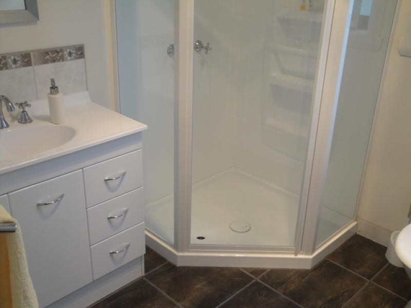 Unit 1 , 10 Josie Crescent, Burnie TAS 7320
