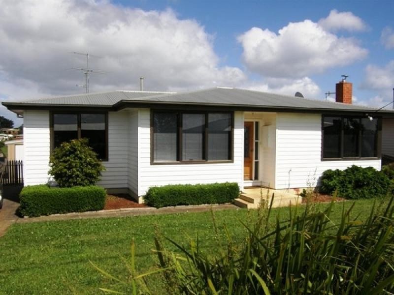 106 Stirling Street, Burnie TAS 7320
