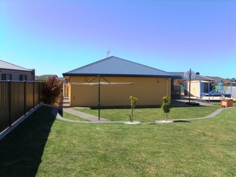 11 Ewington Way, Burnie TAS 7320