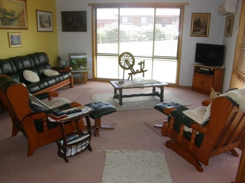 27 Acacia Drive, Burnie TAS 7320
