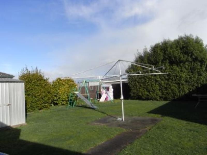 16 Winter Avenue, Burnie TAS 7320