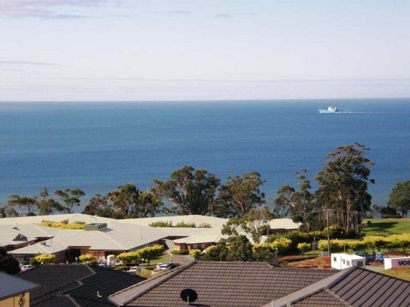 12 Lorrie Place, Burnie TAS 7320