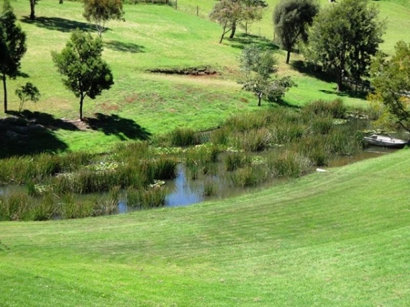 74 Deviation Road, Penguin TAS 7316