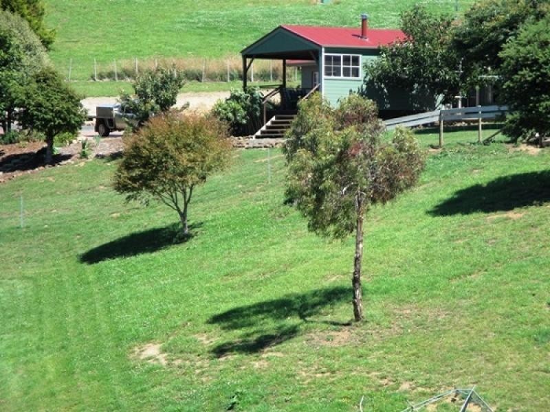 74 Deviation Road, Penguin TAS 7316