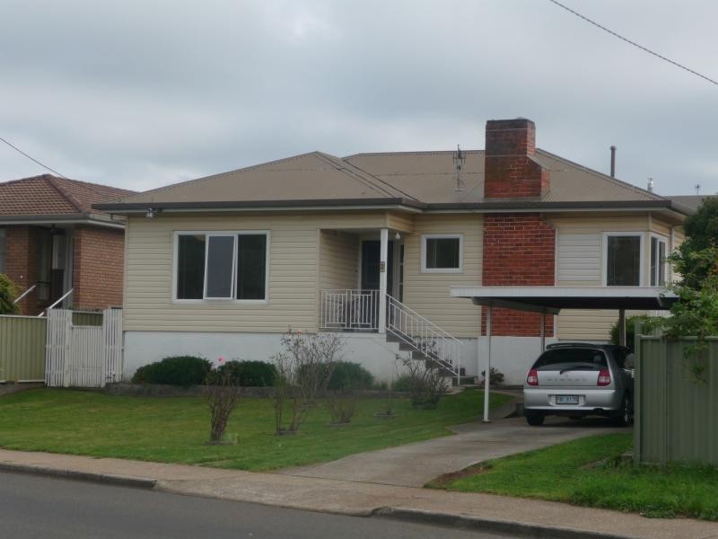 32 West Park Grove, Burnie TAS 7320